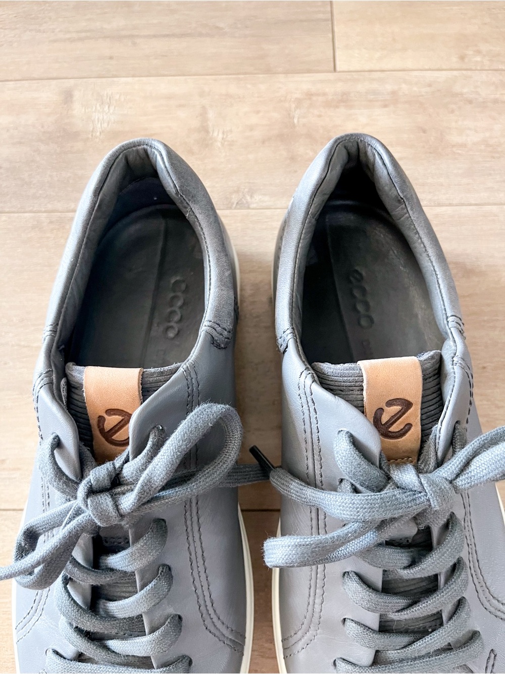 ECCO Men's Soft 7 City Leather Sneakers Titanium US 5 - Picture 5 of 10